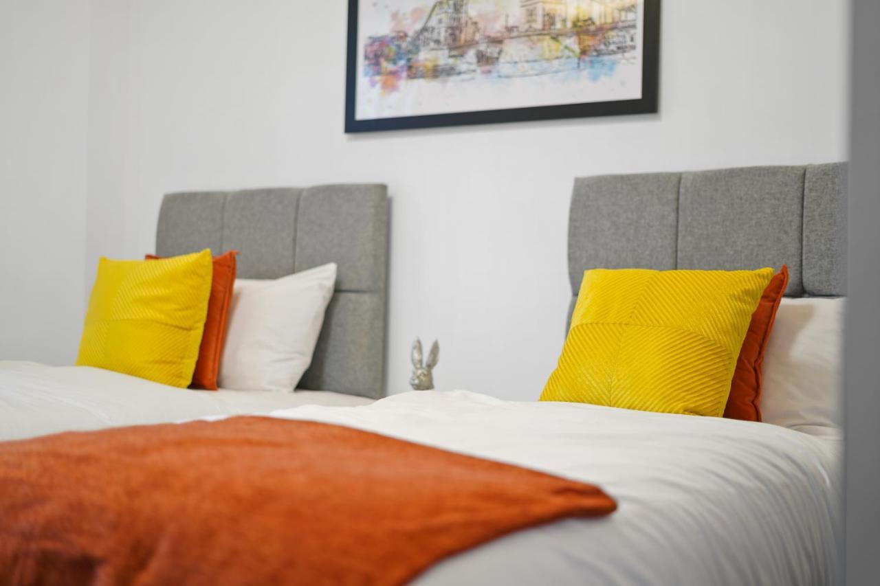 City Prime Apartments ロンドン エクステリア 写真 A bedroom at the hotel