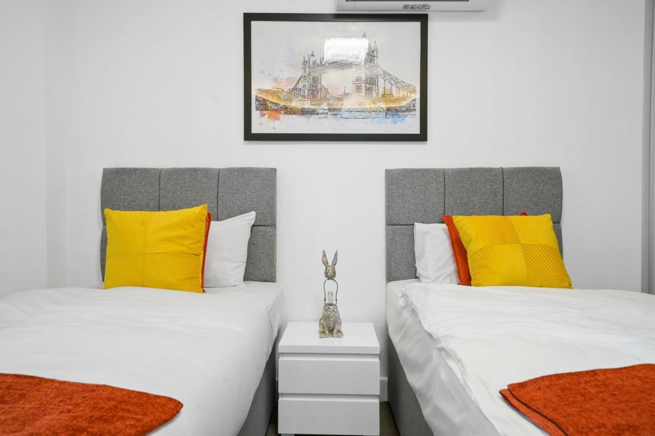 City Prime Apartments ロンドン エクステリア 写真 A bedroom at the hotel